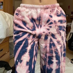 KORRUPTED CLOSET bleached joggers 🐯